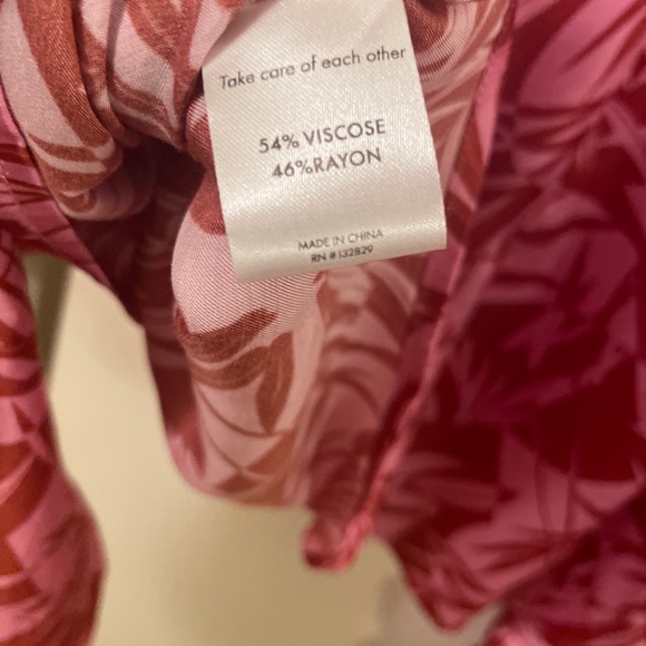 tell your friends Crop Dolman Shirt in Bellamy Print  sz xs - Picture 8 of 8